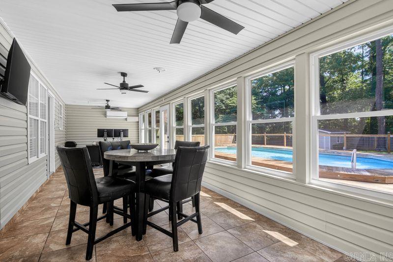 MEADOW RIDGE - Residential