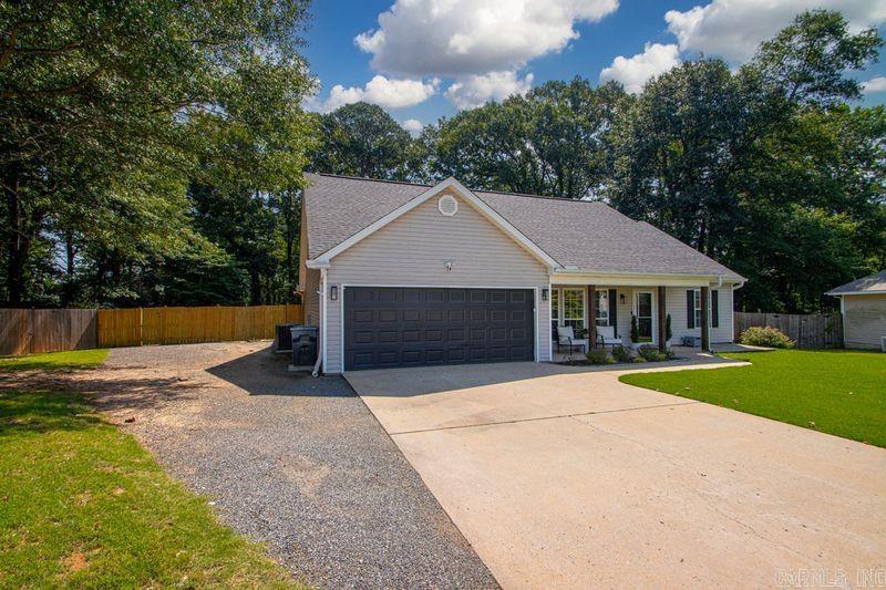 MEADOW RIDGE - Residential