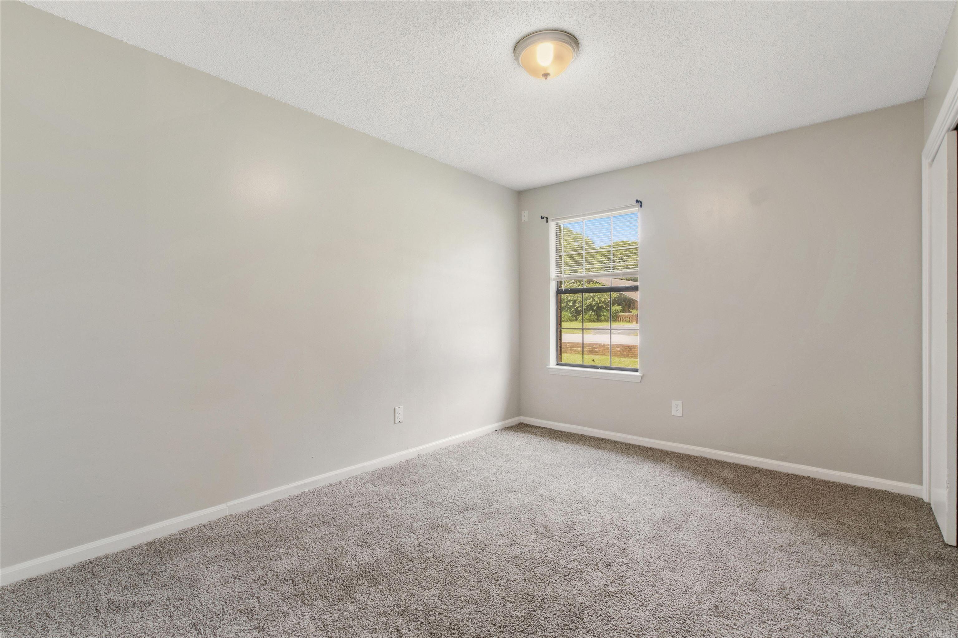 YORKWOOD - Residential