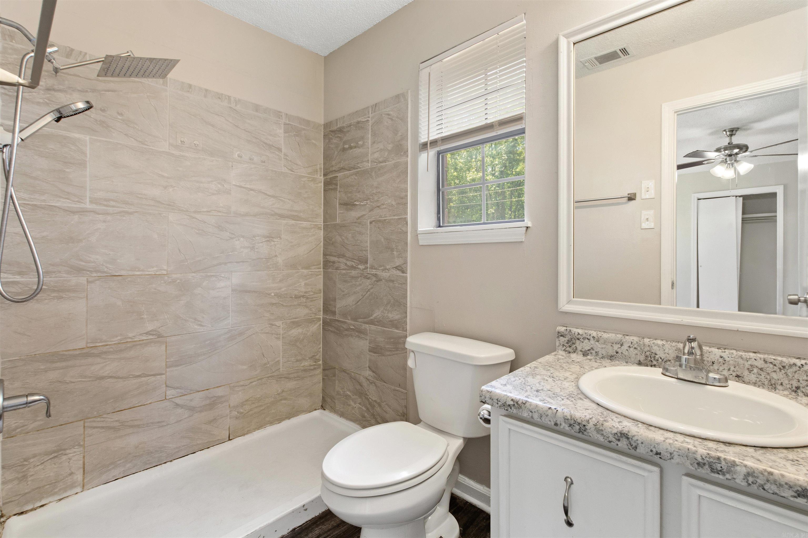 YORKWOOD - Residential