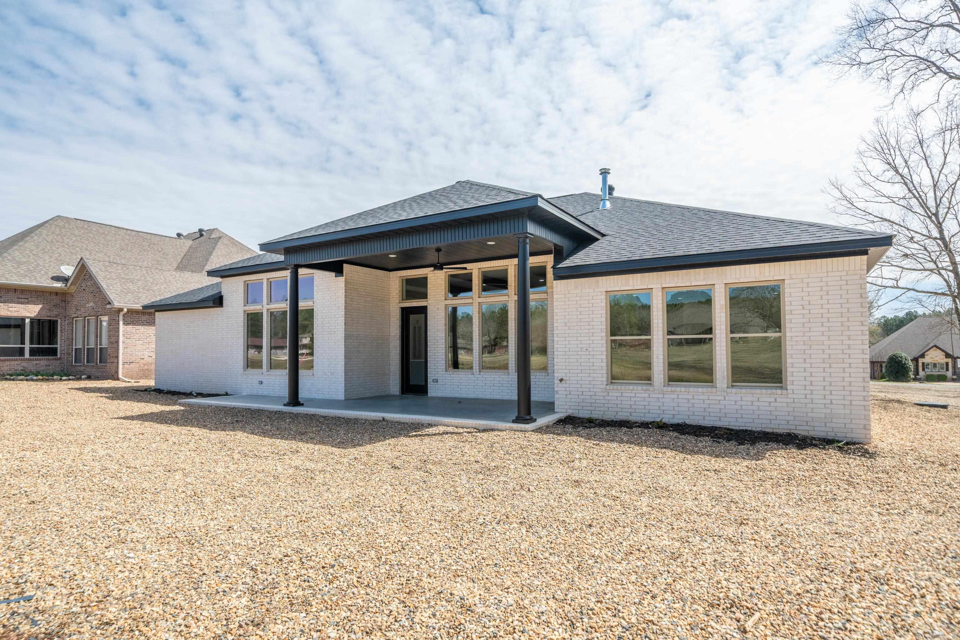 Maria - Residential