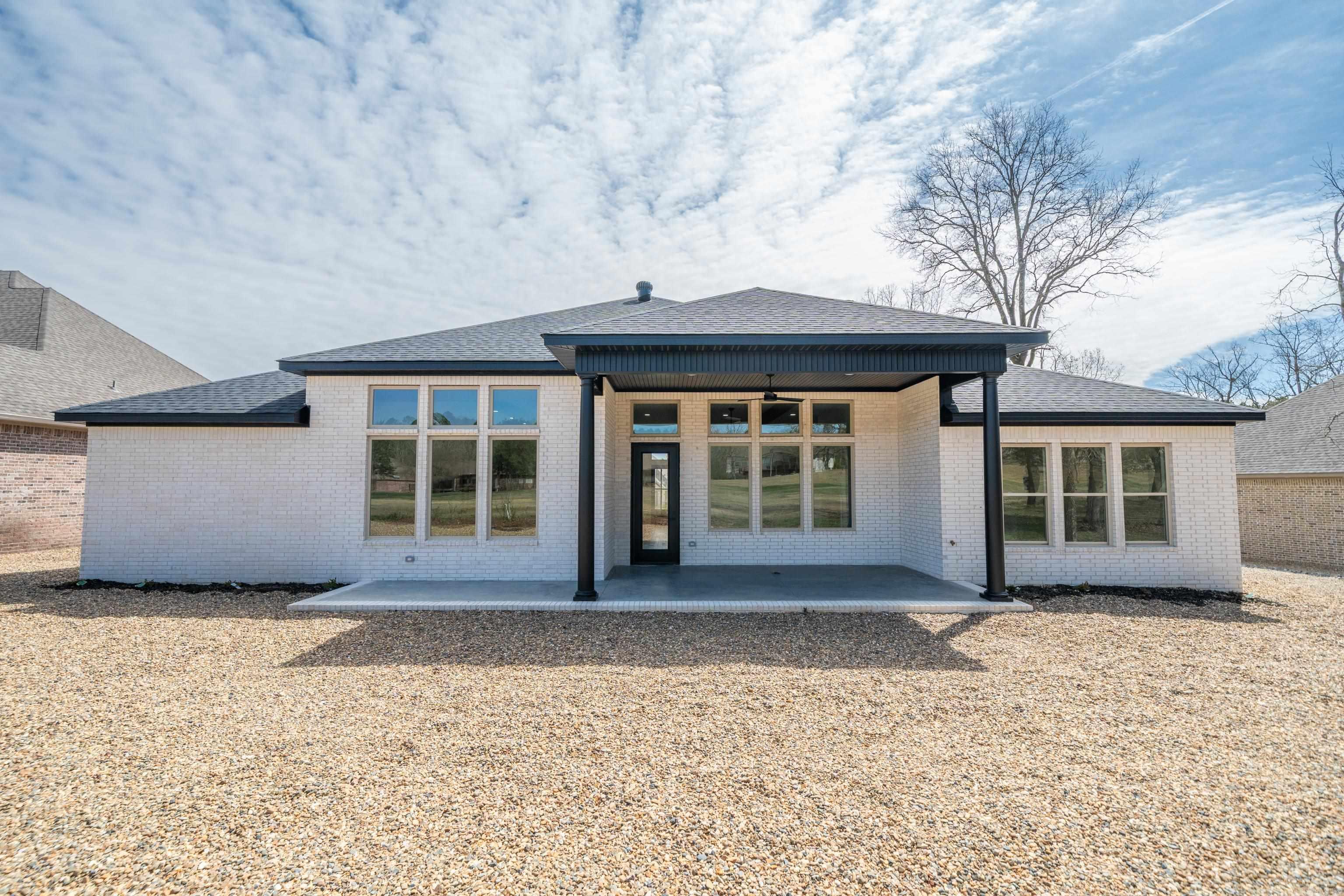 Maria - Residential