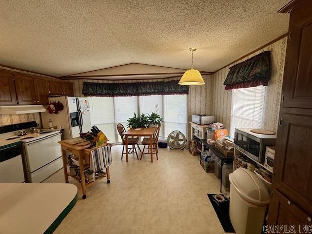 SKUNK HOLLOW - Residential