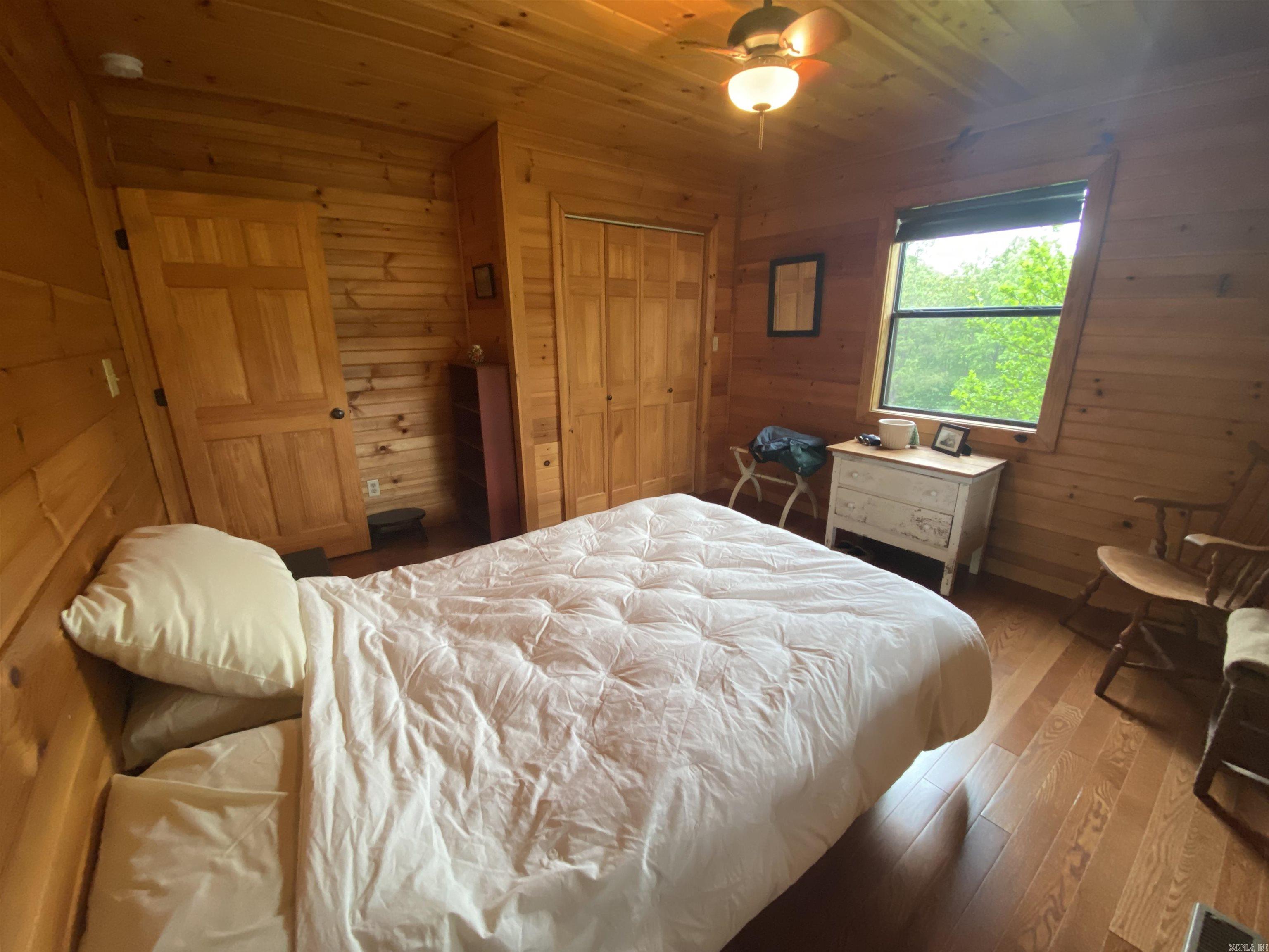LANCASTERS-QMC HIGH COUNTRY - Residential