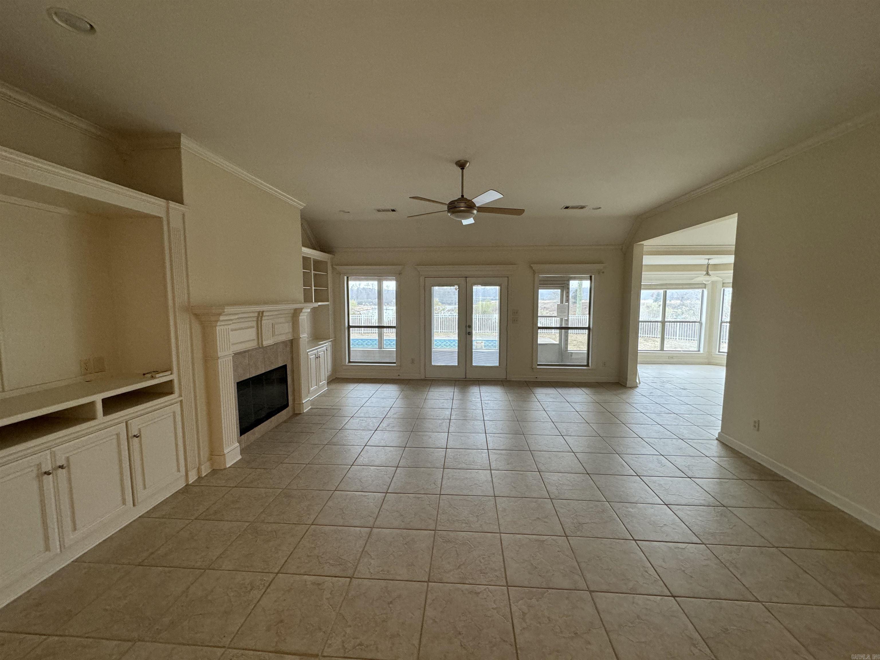 North Lake - Residential