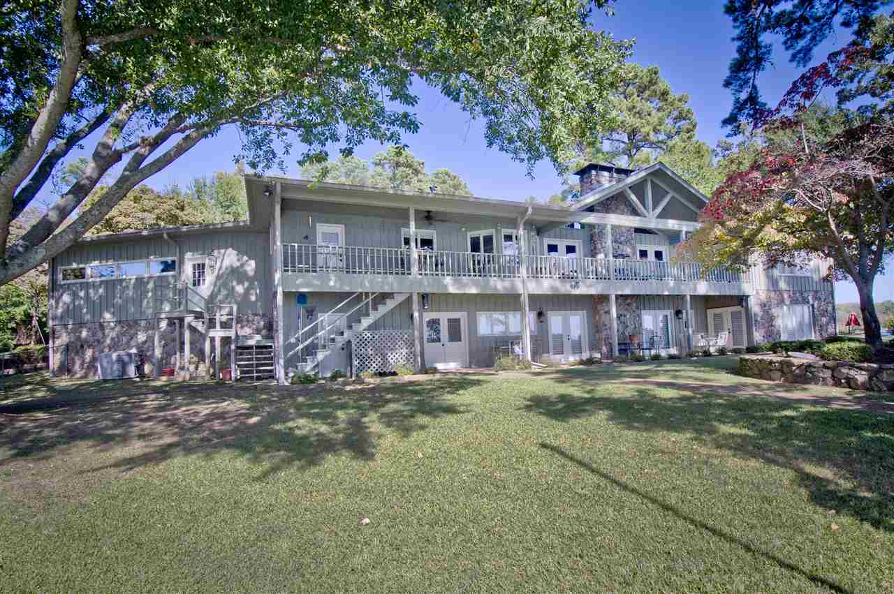 UNPLATTED ACREAGE - Residential