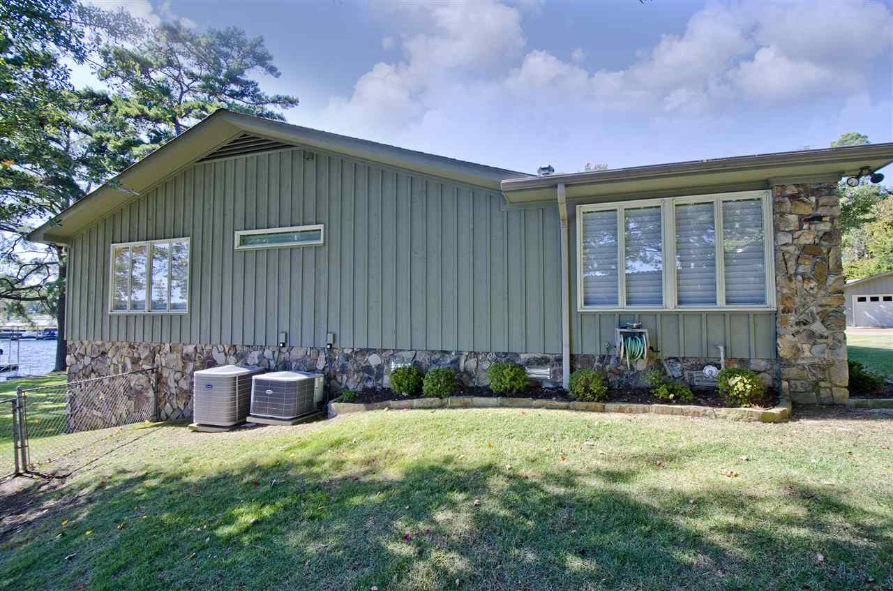 UNPLATTED ACREAGE - Residential