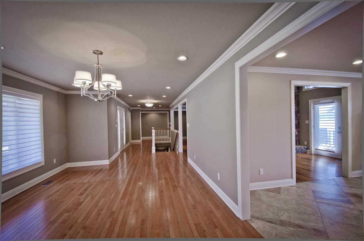 UNPLATTED ACREAGE - Residential