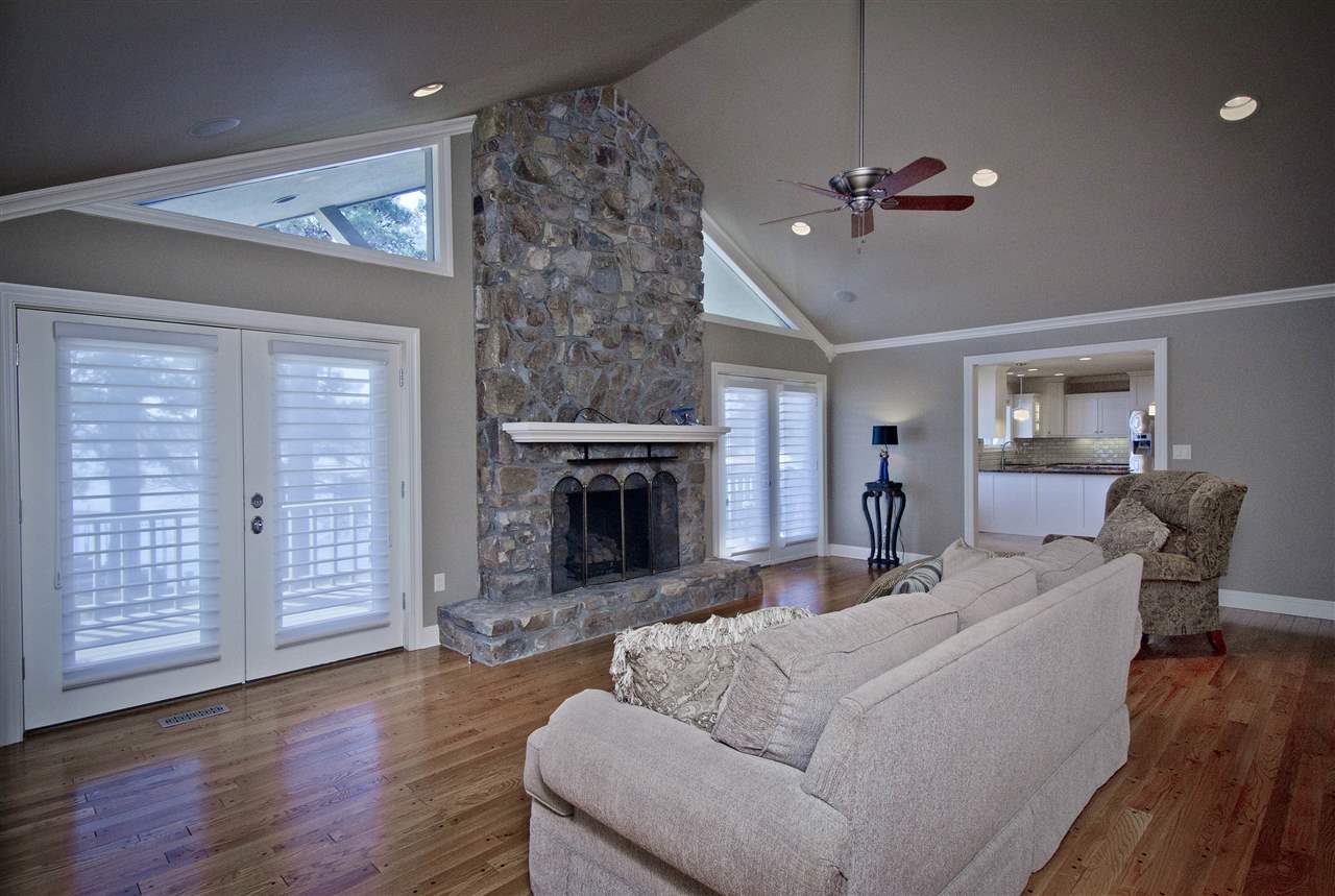 UNPLATTED ACREAGE - Residential