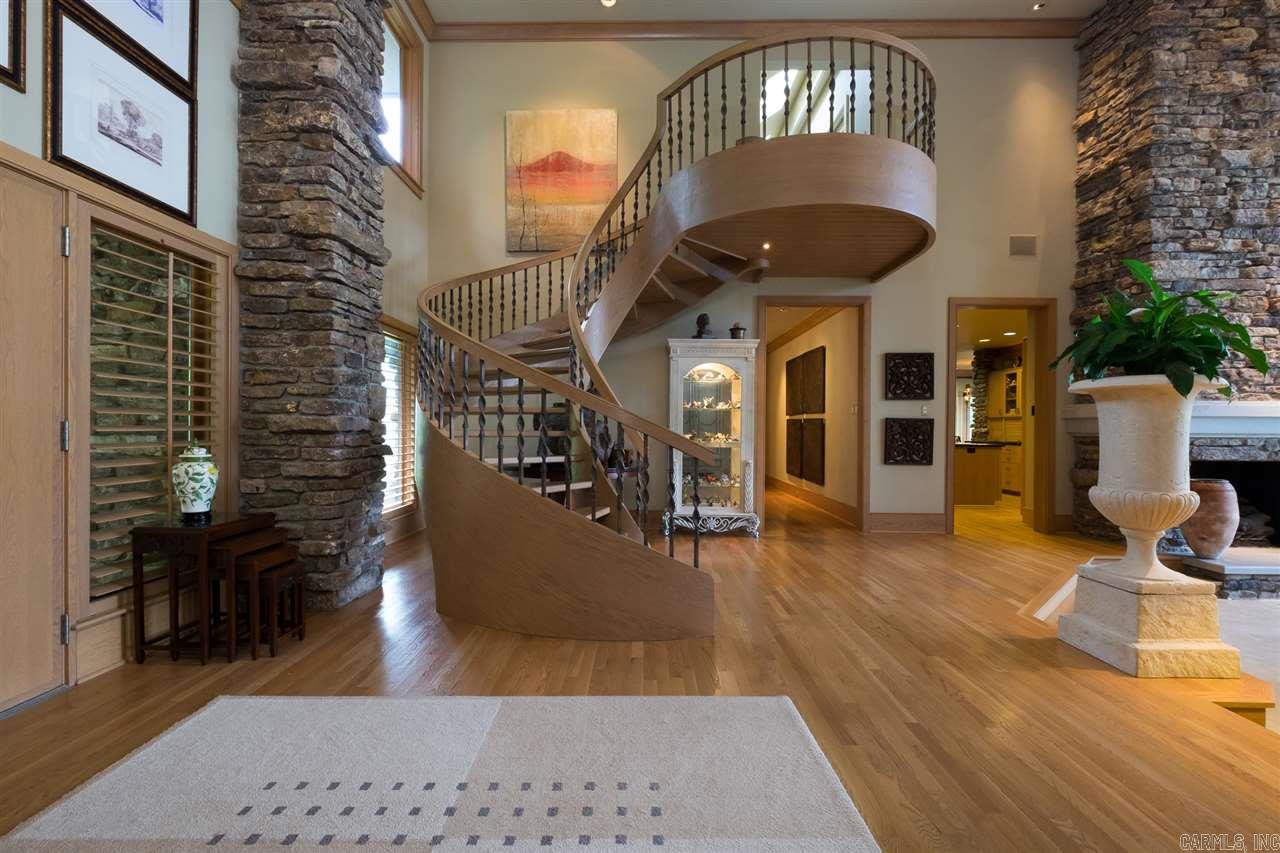 CHENAL VALLEY CHENAL CIRCLE - Residential