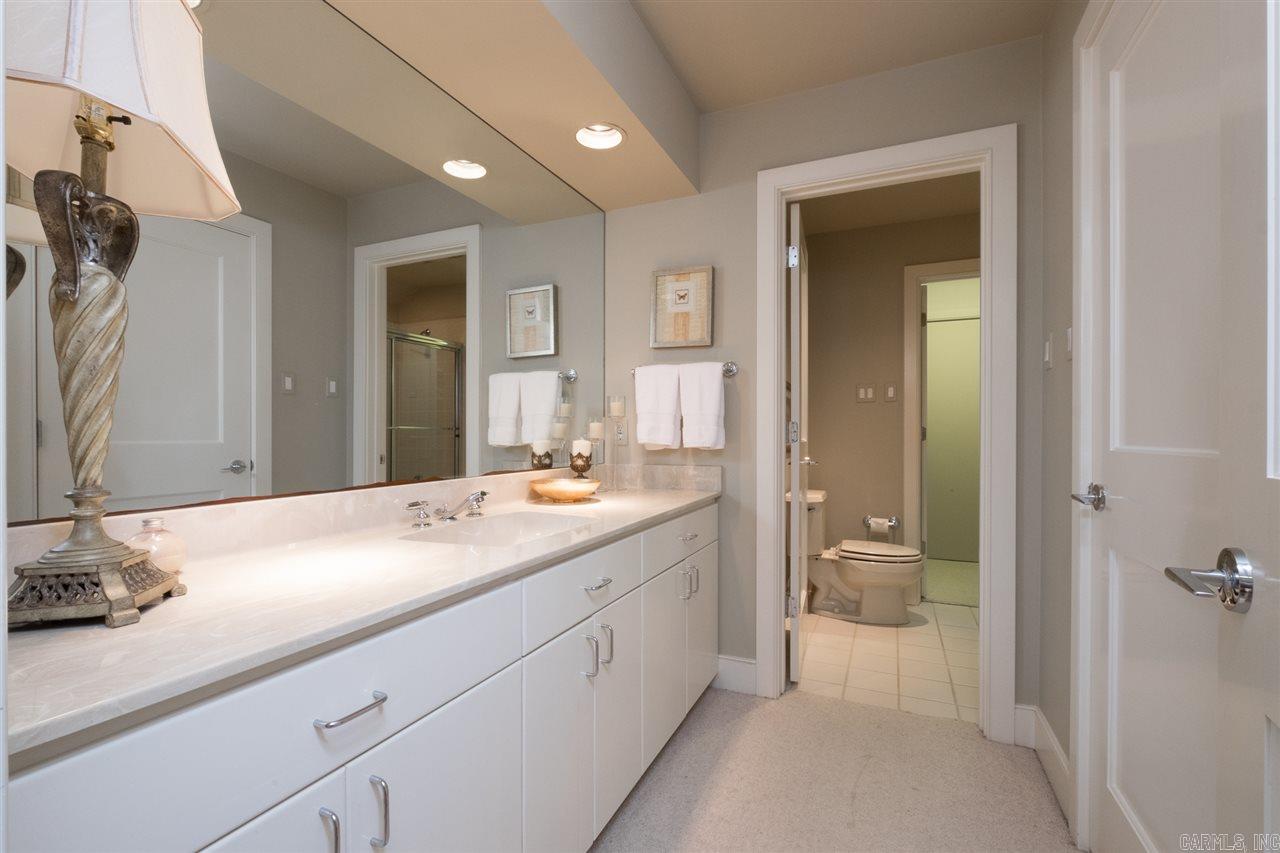 CHENAL VALLEY CHENAL CIRCLE - Residential