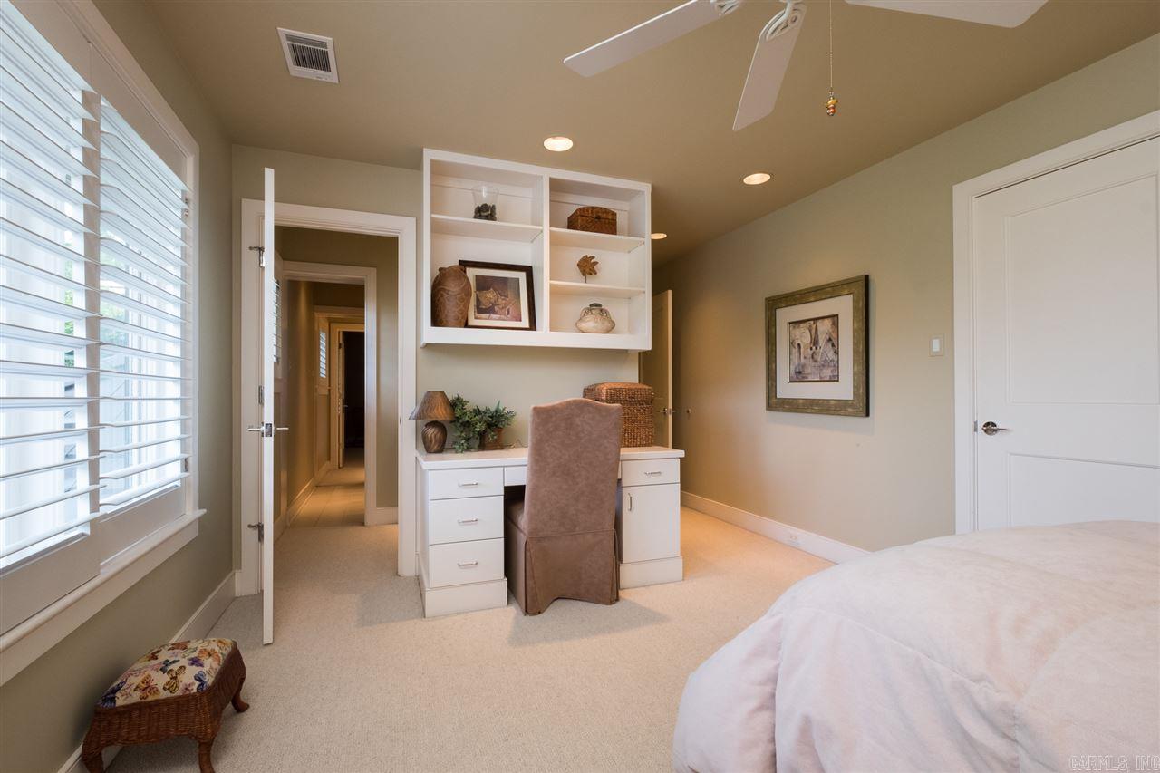 CHENAL VALLEY CHENAL CIRCLE - Residential