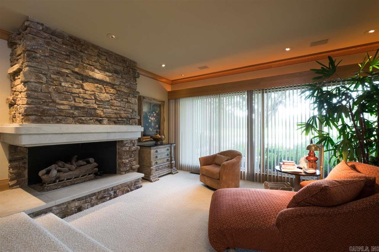 CHENAL VALLEY CHENAL CIRCLE - Residential