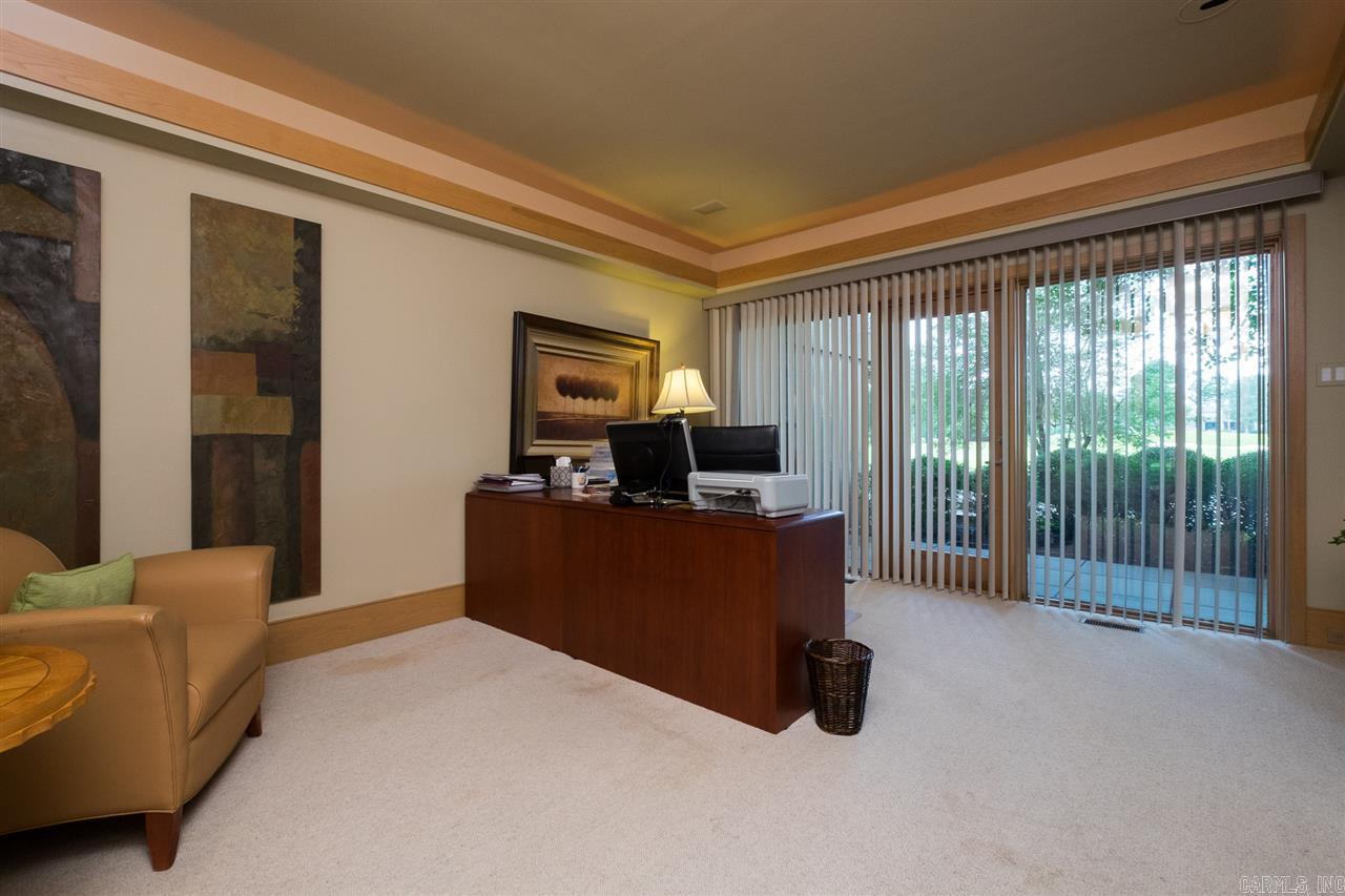 CHENAL VALLEY CHENAL CIRCLE - Residential