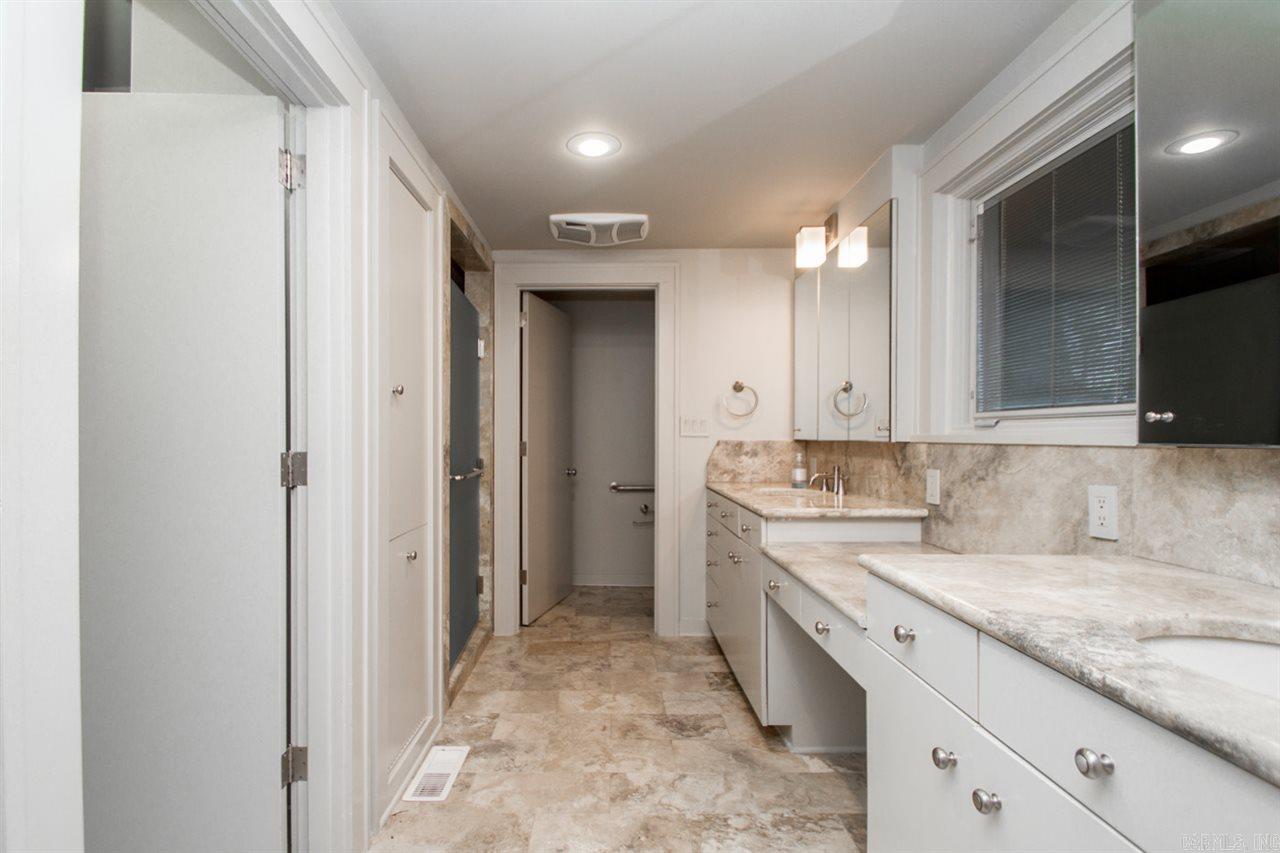 PINNACLE POINT - Residential