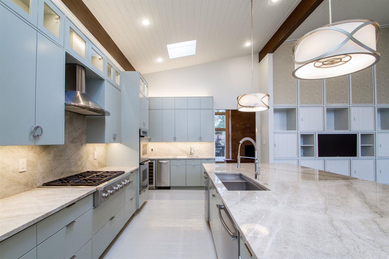 PINNACLE POINT - Residential