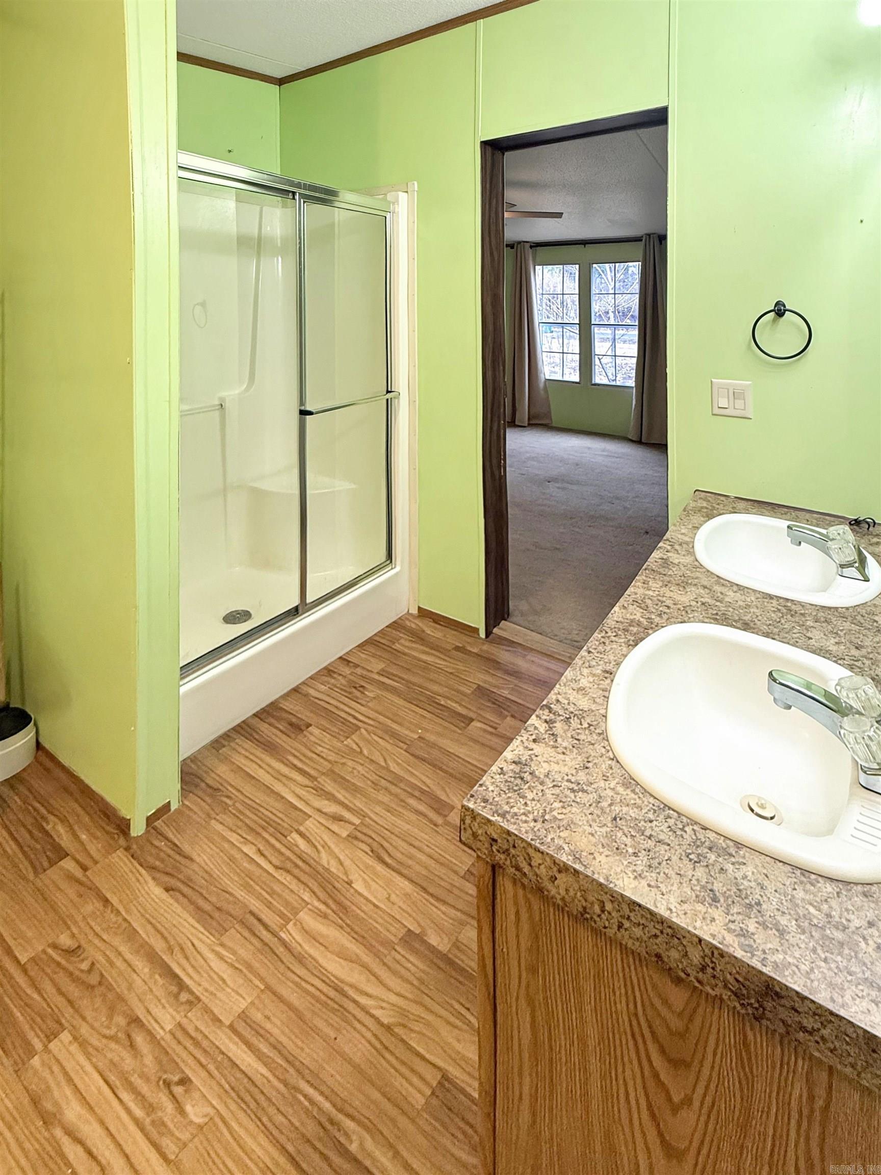 VALLEY OAKS - Residential