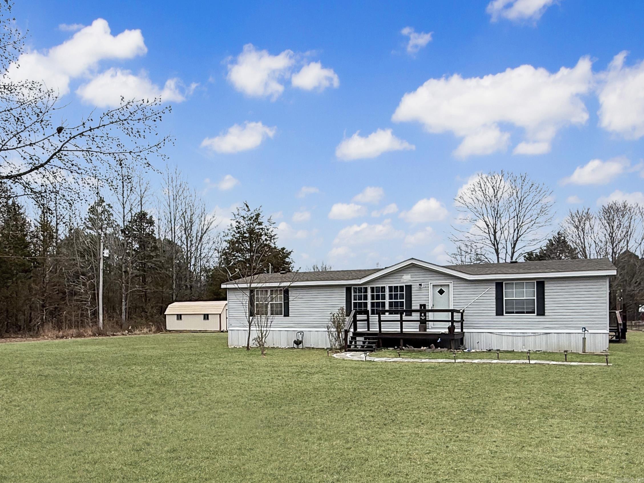 VALLEY OAKS - Residential