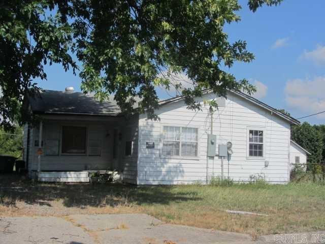 Great investment opportunity in North Little Rock. Property needs a full rehab and is sold AS-IS. Quiet Title has been completed. Proof of funds to be submitted with all offers. *BOMK due to Buyer's Financing*