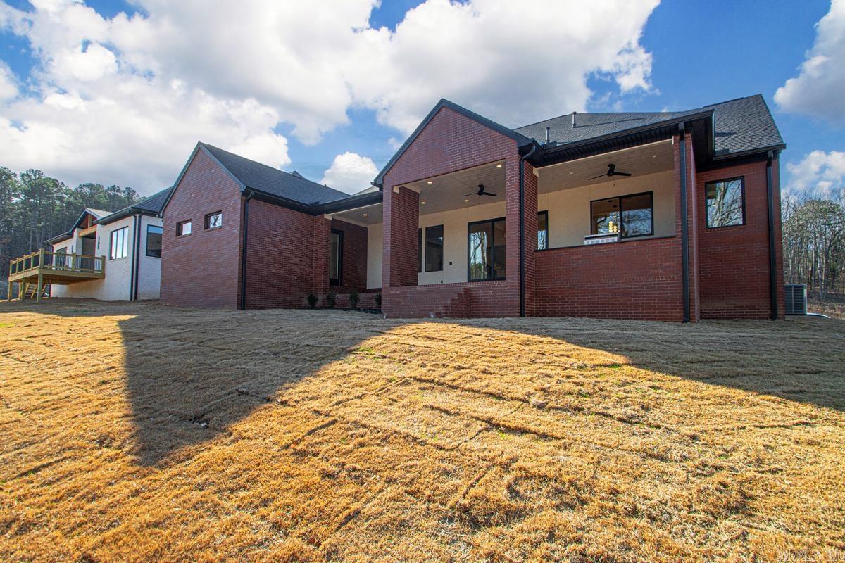 CHENAL VALLEY ABINGTON COURT - Residential