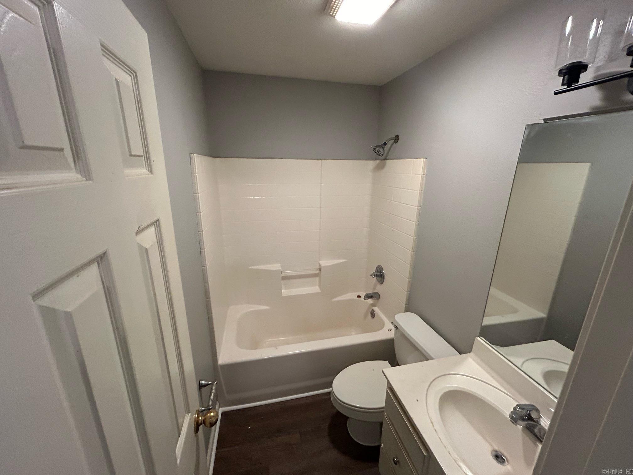 Rolling Oaks - Residential Lease