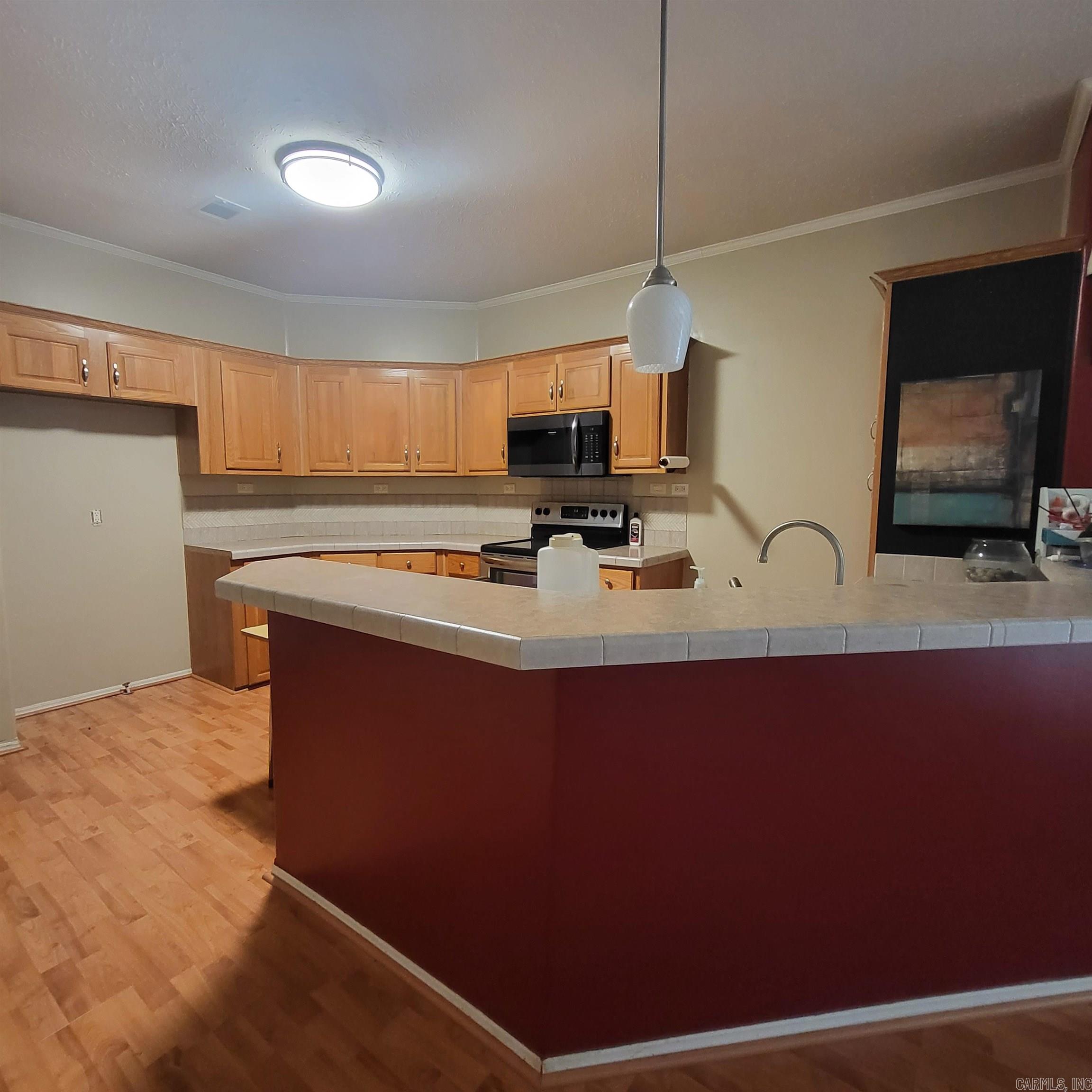 UNPLATTED ACREAGE - Residential