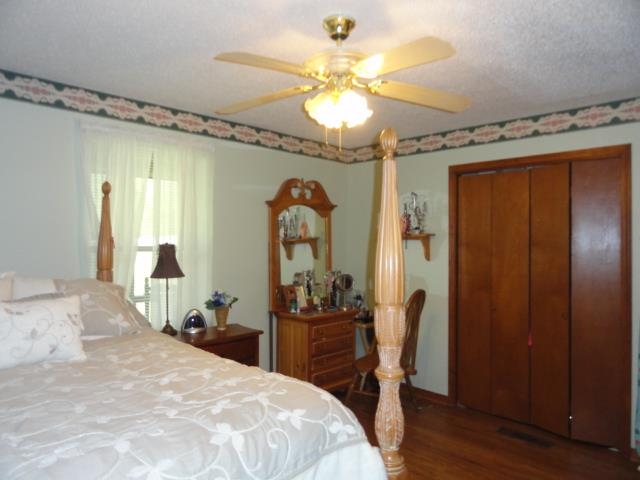 Pine View - Residential