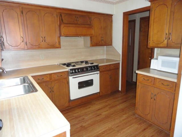 Pine View - Residential