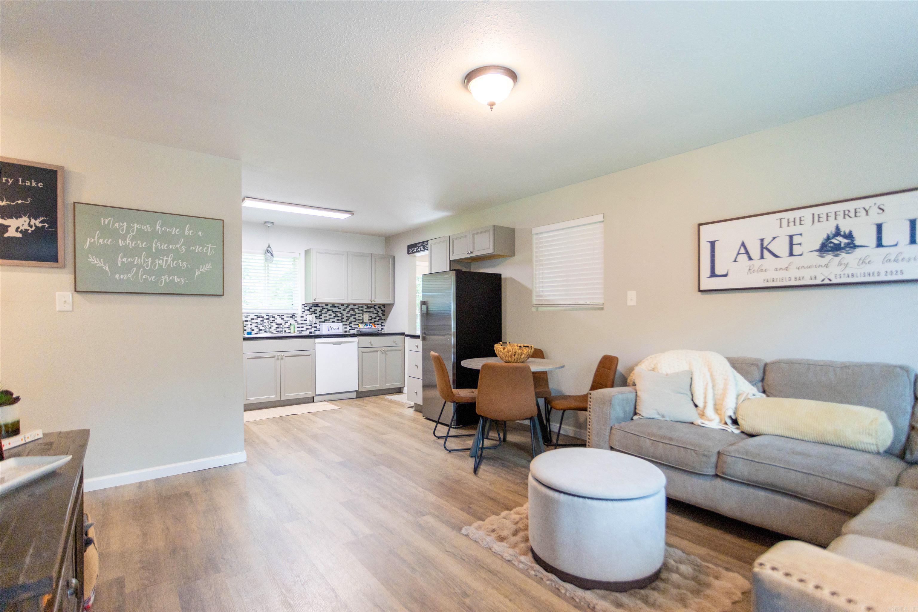 Lake View - Residential