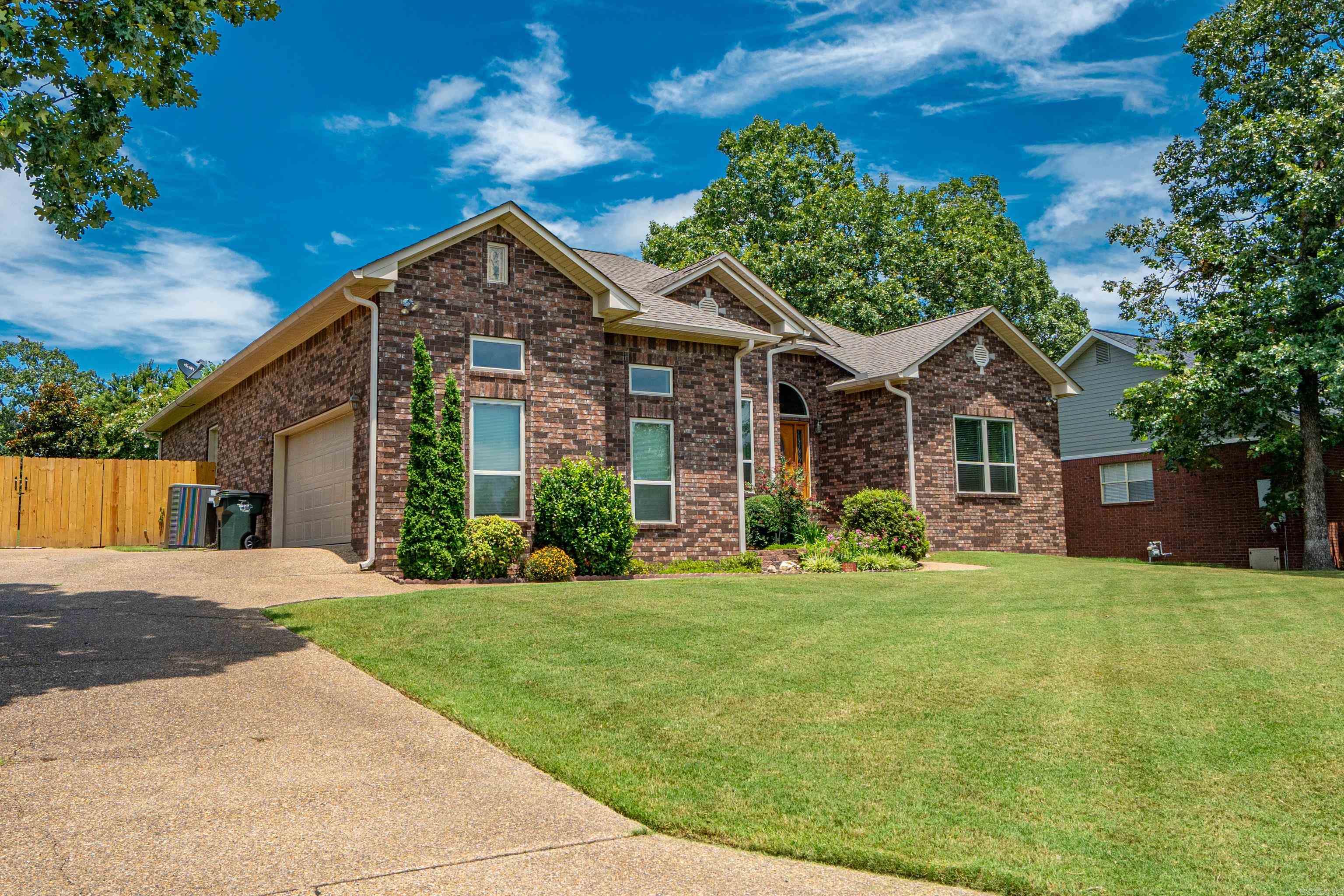 Cliffwood Estates - Residential
