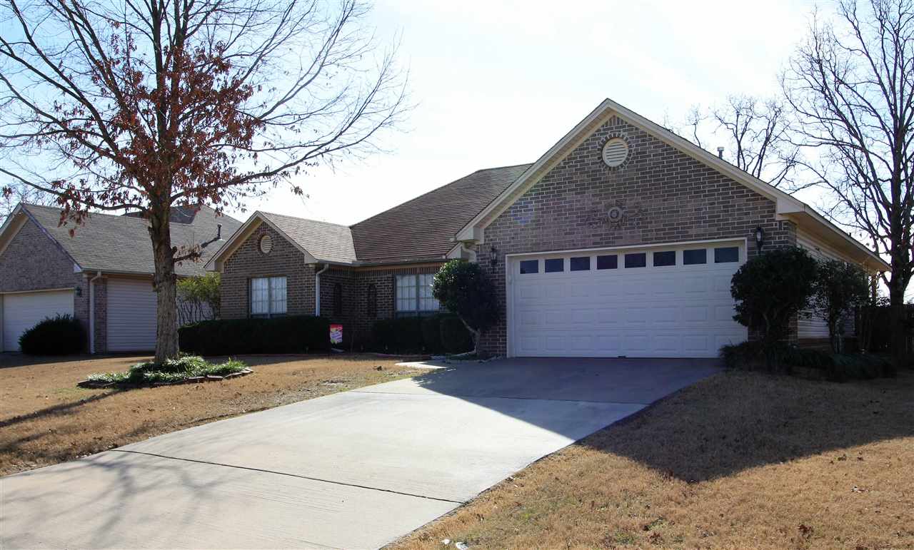 Don't miss out on this great family home close to everything Sherwood has to offer. This 3 bedroom, 2 bath homes has an over-sized kitchen and large family room! Separate Laundry and Large pantry! The huge deck off the back is perfect for entertaining and grilling! Master bath has 2 walk-ins and separate shower/tub.  There is even a new park within walking distance. Sq Ft approximate, please measure.