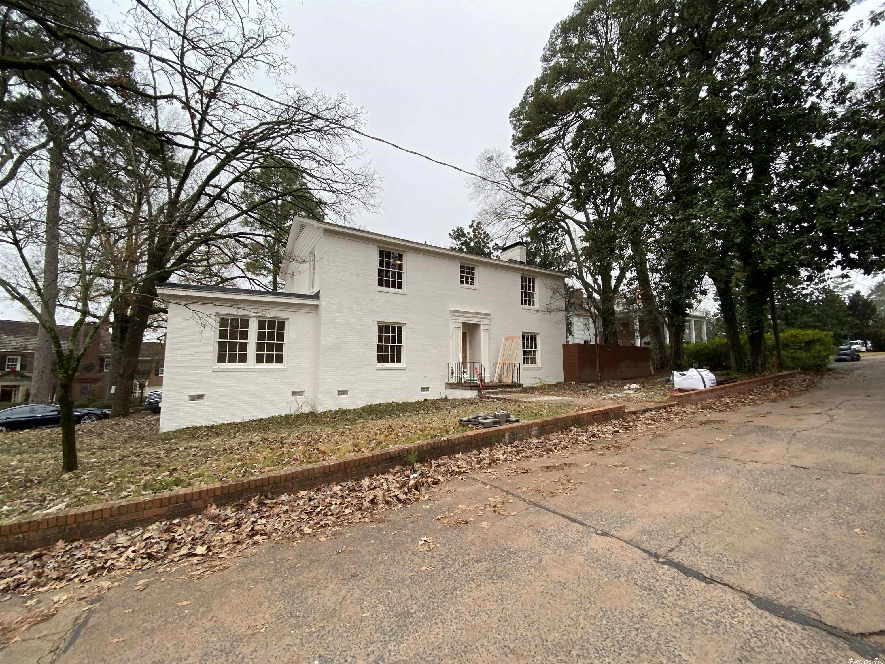EDGEHILL - Residential