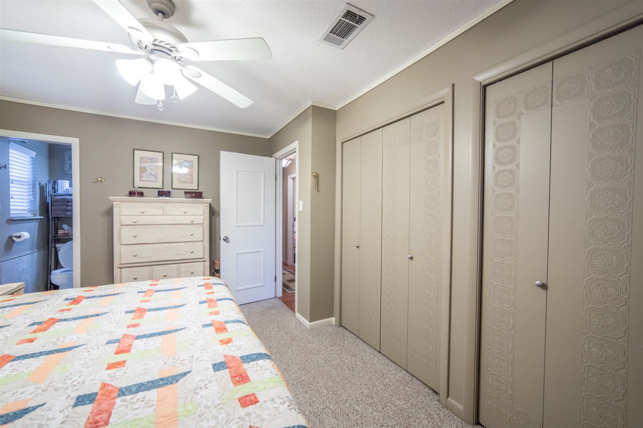 INDIAN HILLS - Residential