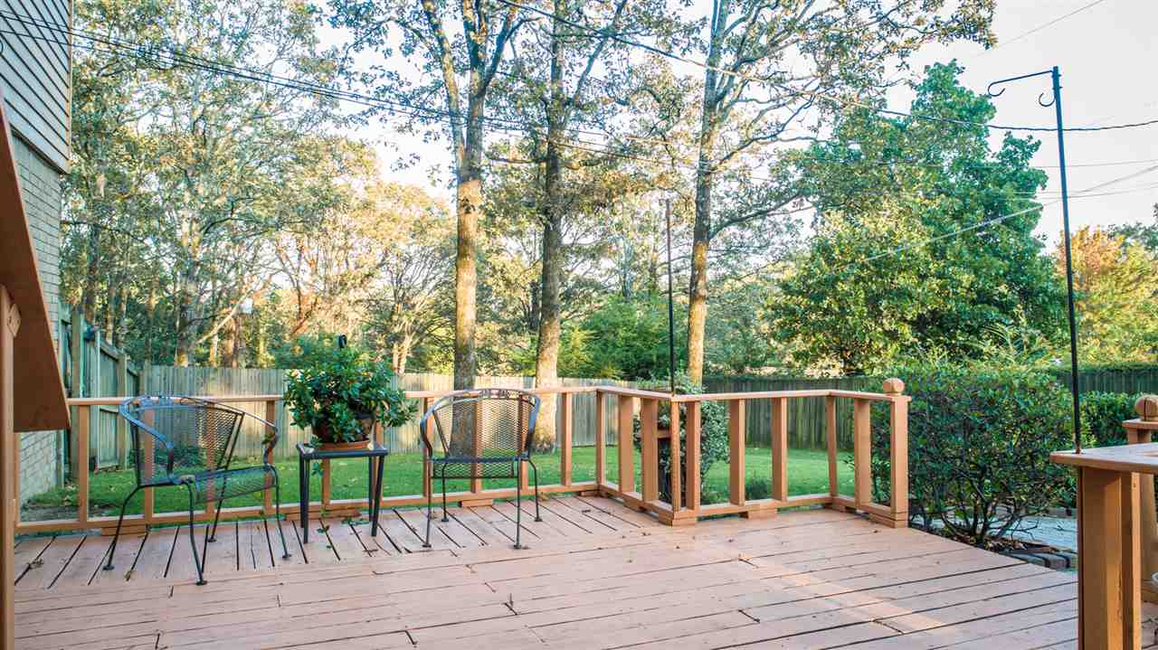INDIAN HILLS - Residential