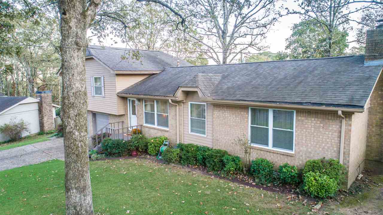 INDIAN HILLS - Residential