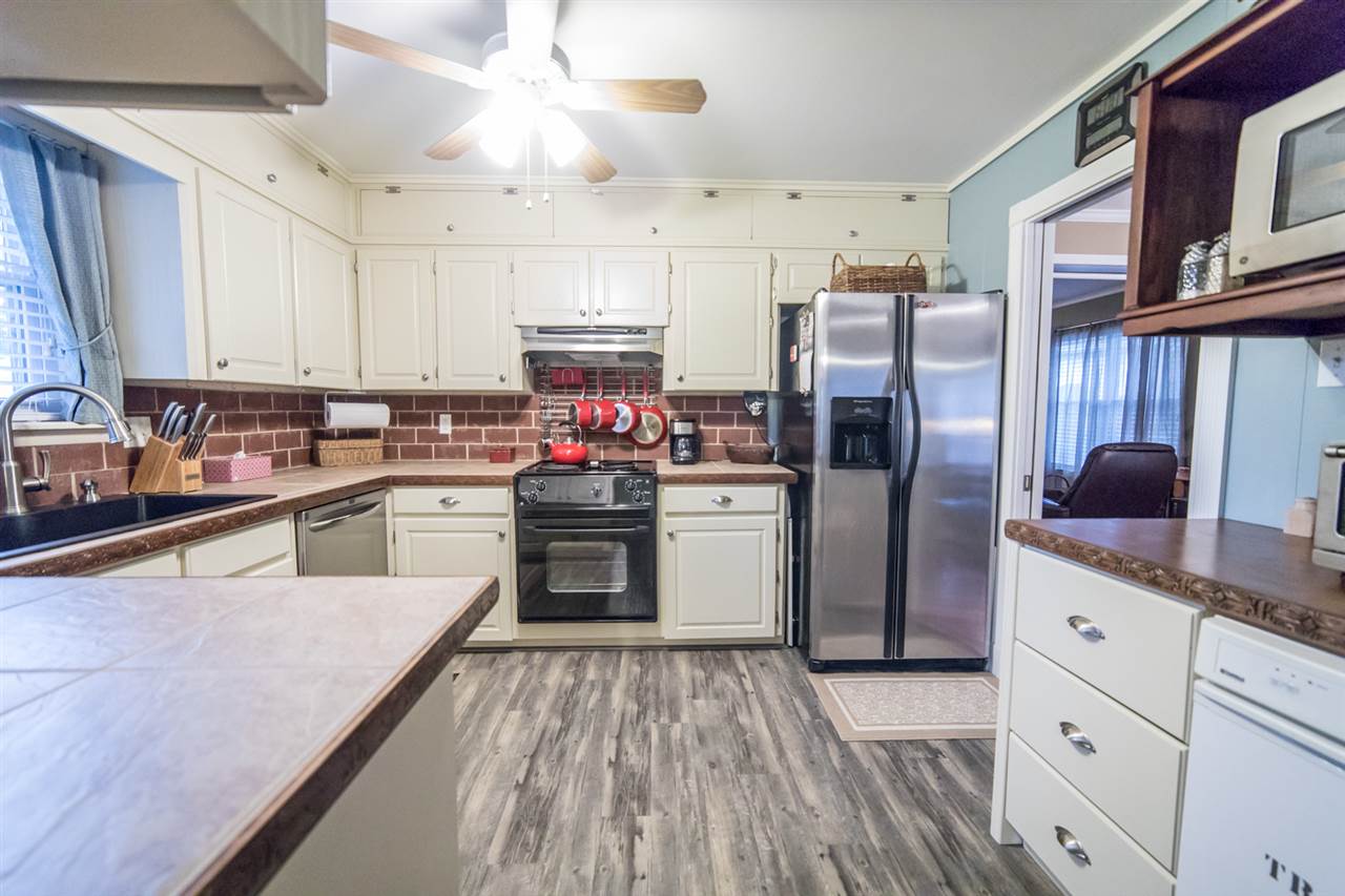 INDIAN HILLS - Residential