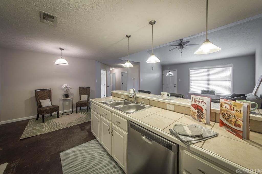 Gold Meadows - Residential