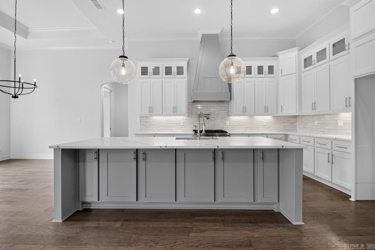 CHENAL VALLEY FALSTONE COURT - Residential