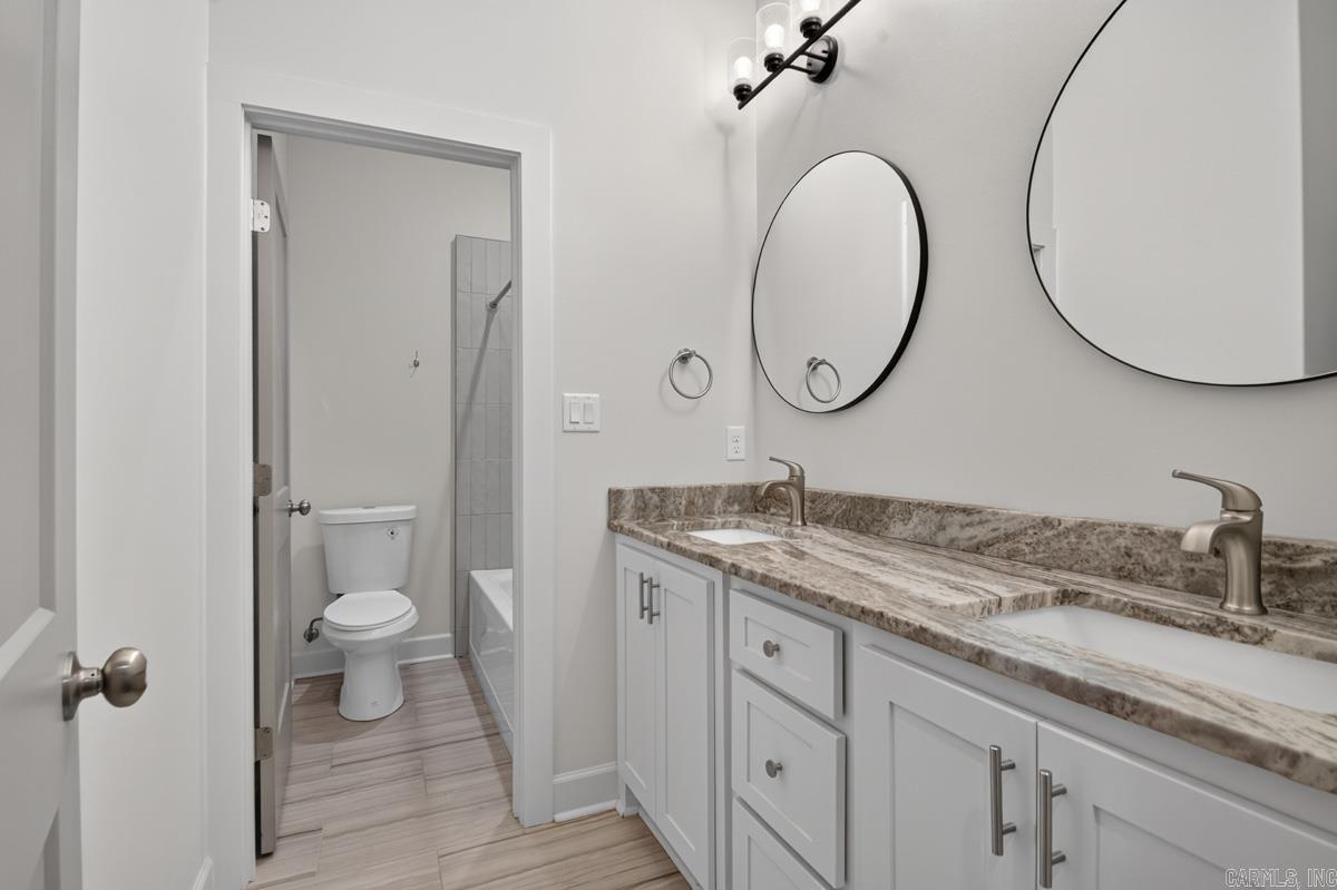 CHENAL VALLEY FALSTONE COURT - Residential