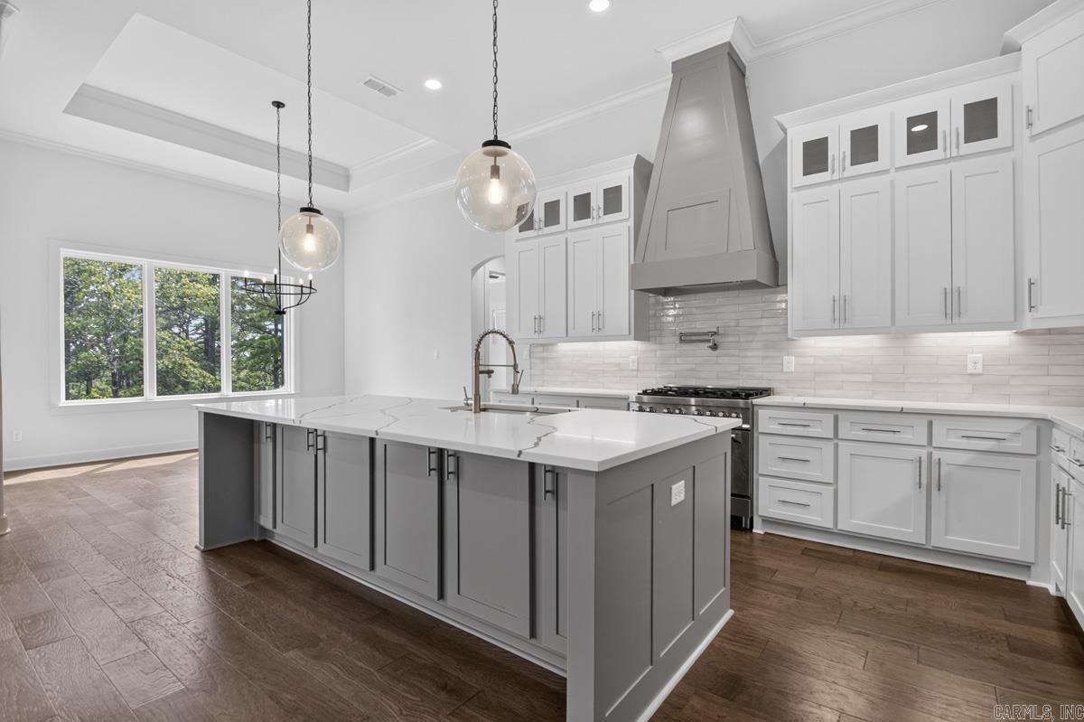 CHENAL VALLEY FALSTONE COURT - Residential
