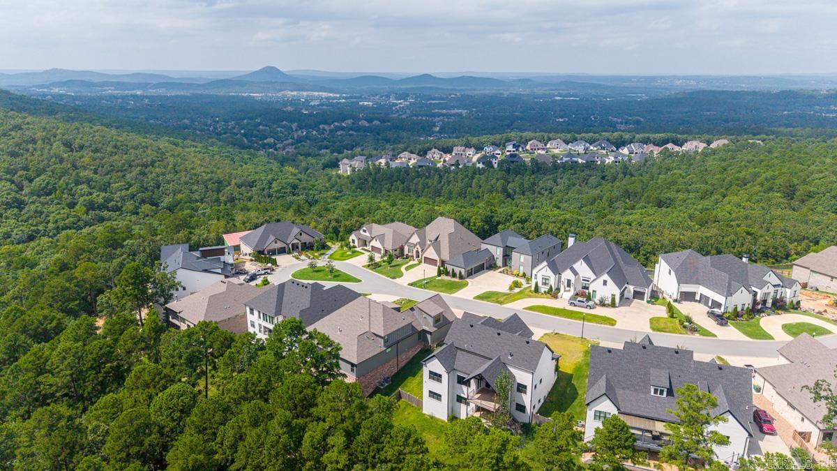 CHENAL VALLEY FALSTONE COURT - Residential