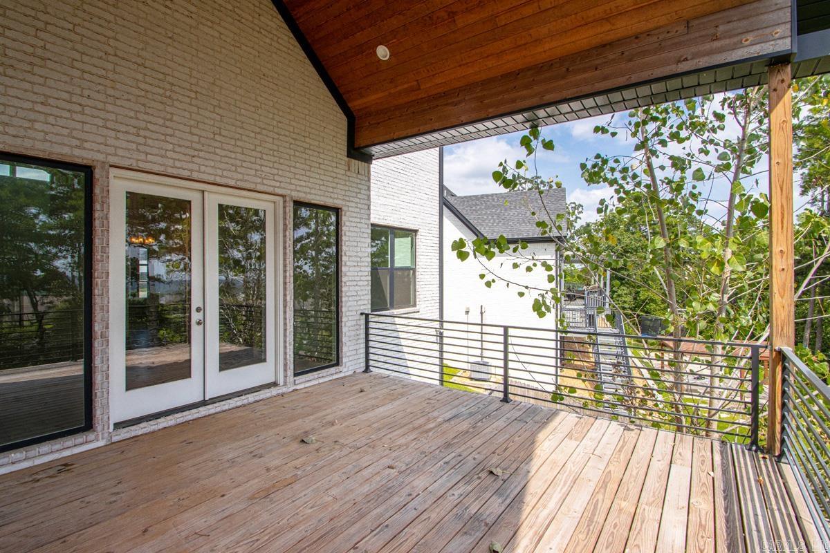 CHENAL VALLEY FALSTONE COURT - Residential