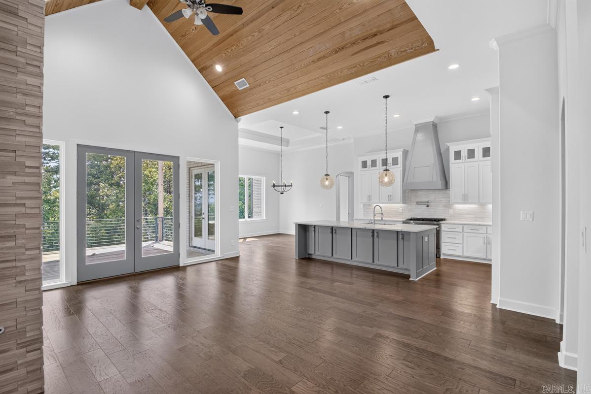 CHENAL VALLEY FALSTONE COURT - Residential