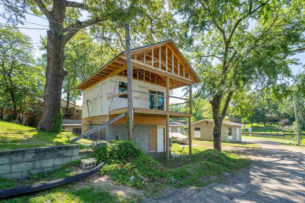 Clifton Lake - Commercial Sale