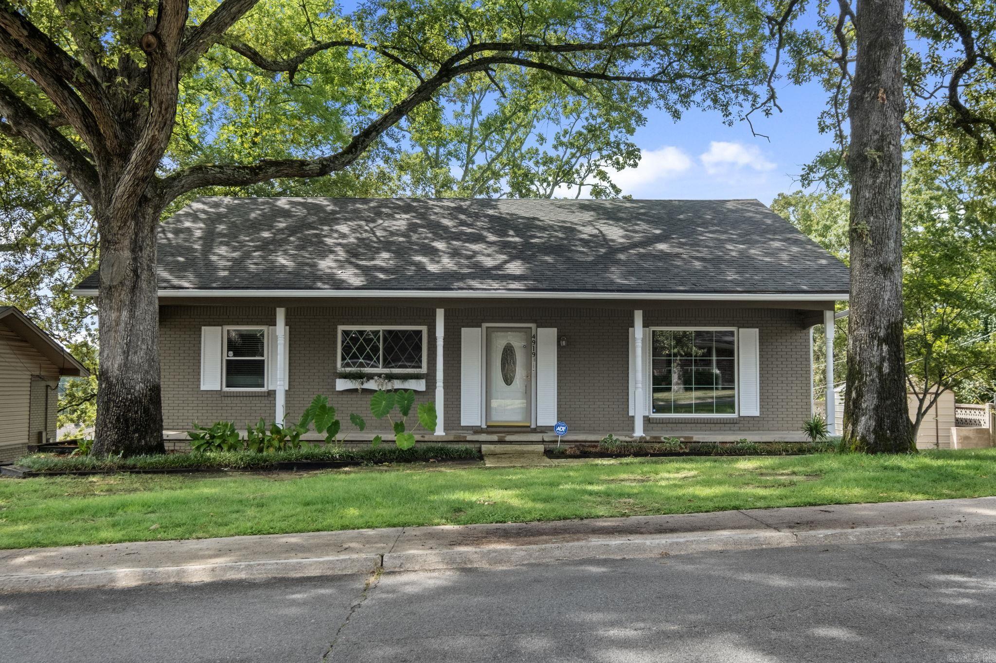 PARK HILL - Residential