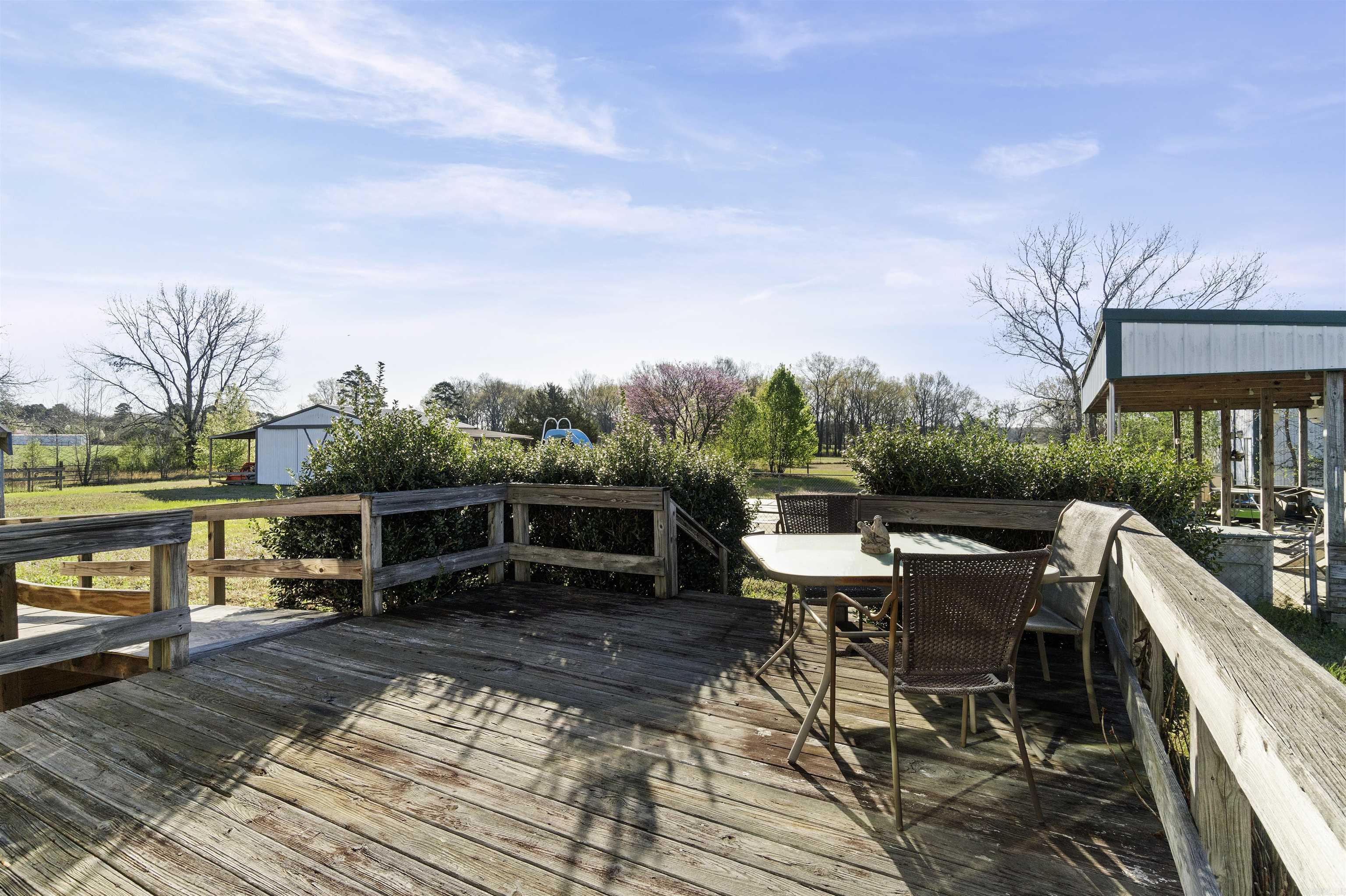 Metes & Bounds - Residential