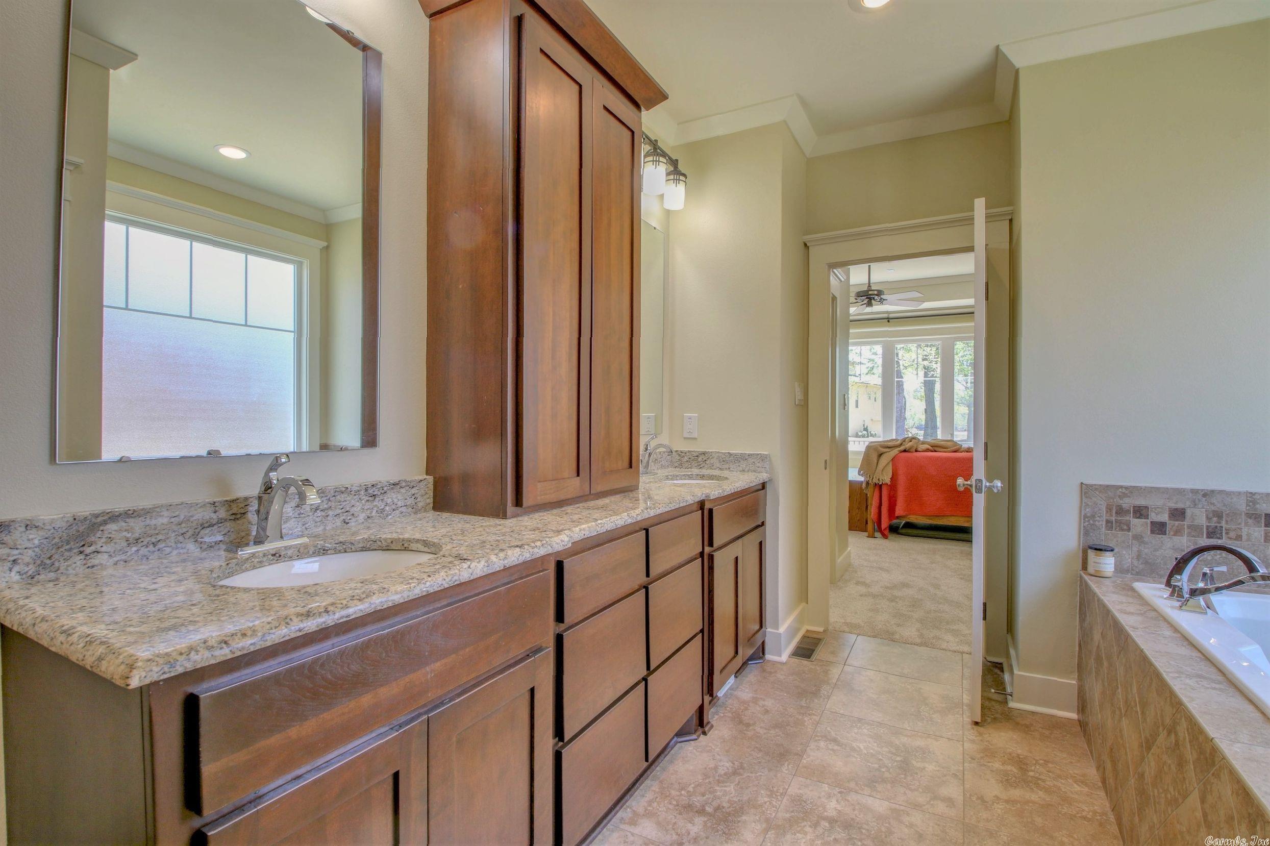 TURTLE CREEK COVE ADDN - Residential