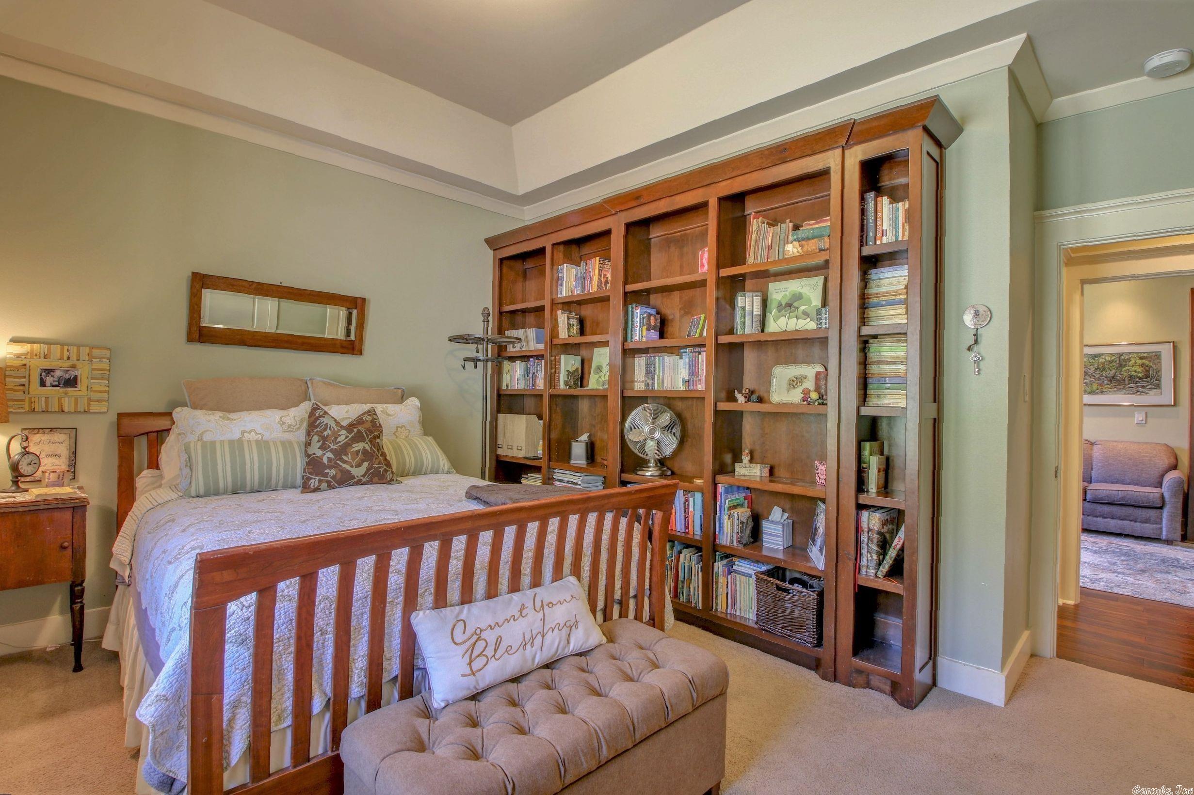 TURTLE CREEK COVE ADDN - Residential