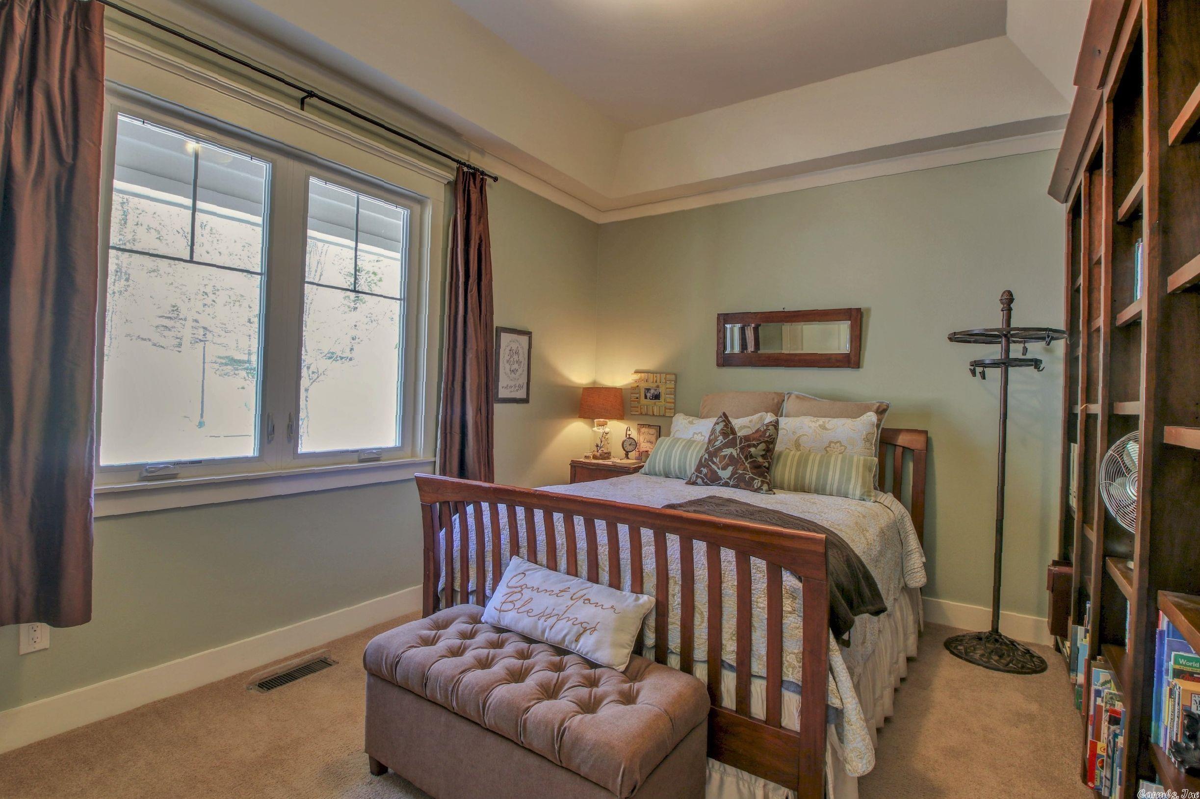 TURTLE CREEK COVE ADDN - Residential
