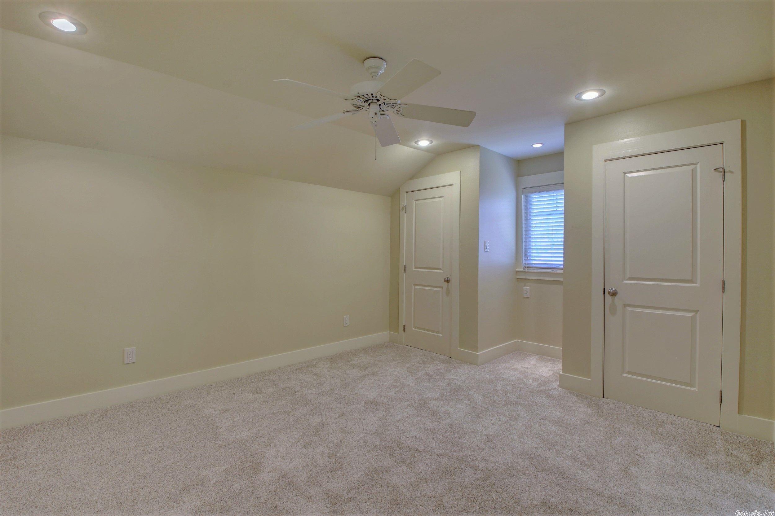 TURTLE CREEK COVE ADDN - Residential